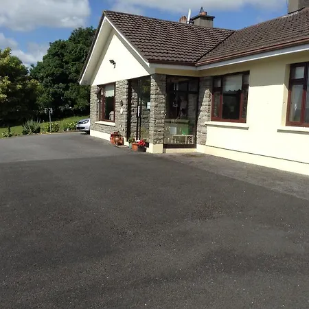 Hollymount House Nocleg ze śniadaniem Cahir