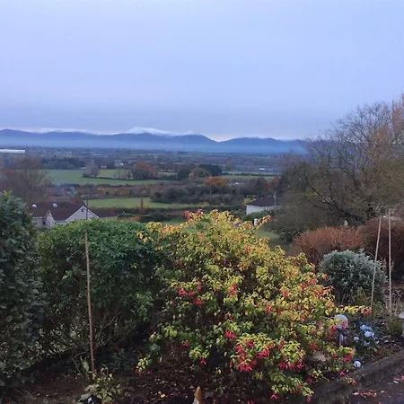 Hollymount House 3* Cahir