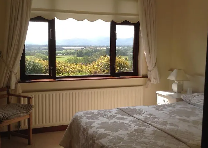 Bed & Breakfast Hollymount House Cahir