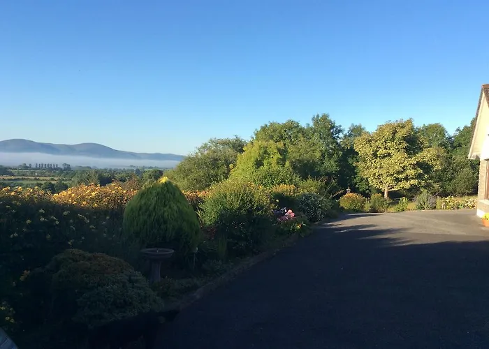 Hollymount House Bed & Breakfast Cahir