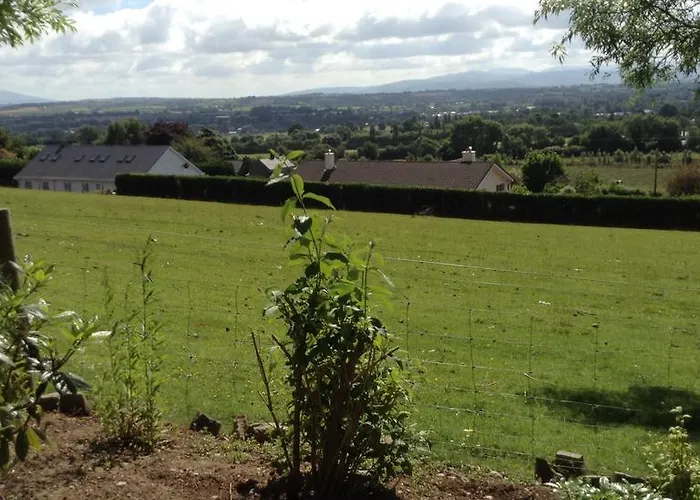 Bed & Breakfast Hollymount House 3*