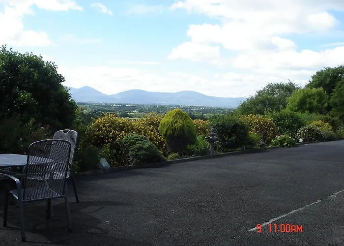 Hollymount House Bed & Breakfast