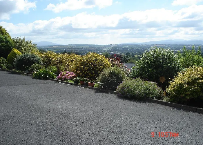 Bed & Breakfast Hollymount House