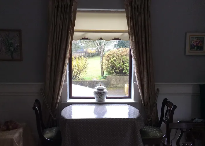 Bed & Breakfast Hollymount House