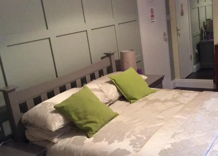 Hollymount House Bed & Breakfast 3*